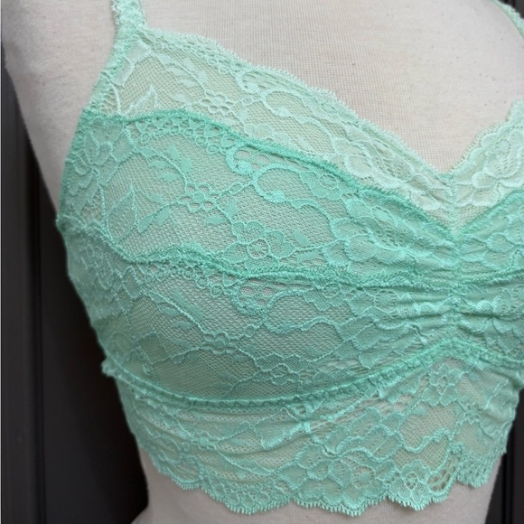 PINK Victoria's Secret Two Toned Mint Lace Bralette Size Large - Picture 2 of 7